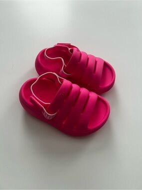 UGG Kids Hot Pink Slide Sandals with Back Strap